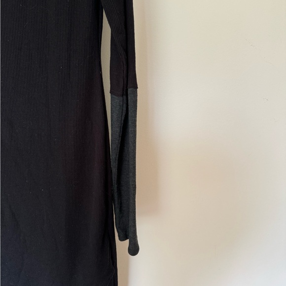 RACHEL Rachel Roy Ribbed Knit Long Sleeve Dress - Picture 3 of 7